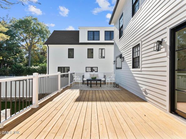 18 Sound Beach Avenue, Old Greenwich CT 06870