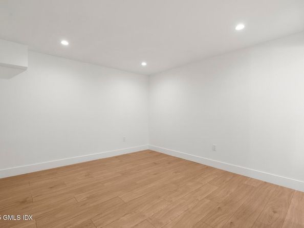 18 Sound Beach Avenue, Old Greenwich CT 06870