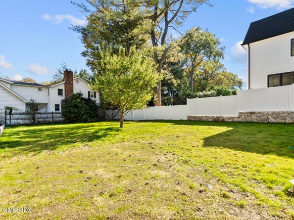 18 Sound Beach Avenue, Old Greenwich CT 06870