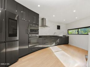 210 Red Fox Road, Stamford CT 06903