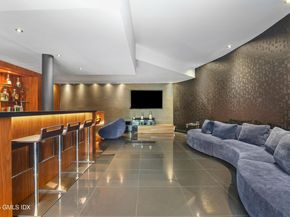 210 Red Fox Road, Stamford CT 06903