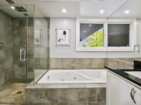 210 Red Fox Road, Stamford CT 06903