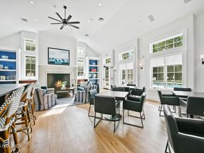 77 Havemeyer Lane 420, Stamford CT 06902
