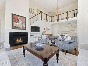 77 Havemeyer Lane 420, Stamford CT 06902