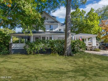 53 Tomac Avenue