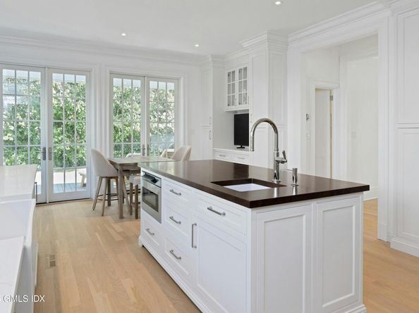 53 Tomac Avenue, Old Greenwich CT 06870
