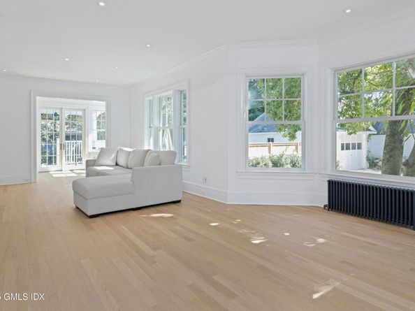 53 Tomac Avenue, Old Greenwich CT 06870