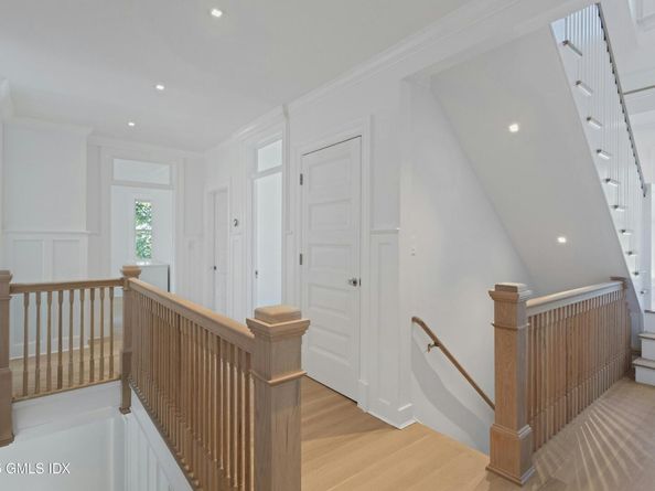 53 Tomac Avenue, Old Greenwich CT 06870