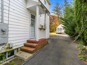 7 Highview Avenue, Old Greenwich CT 06870