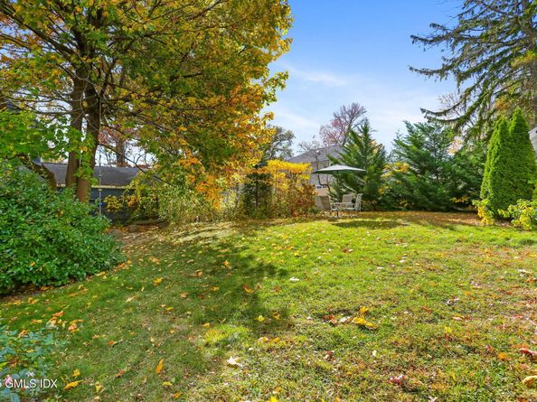 7 Highview Avenue, Old Greenwich CT 06870