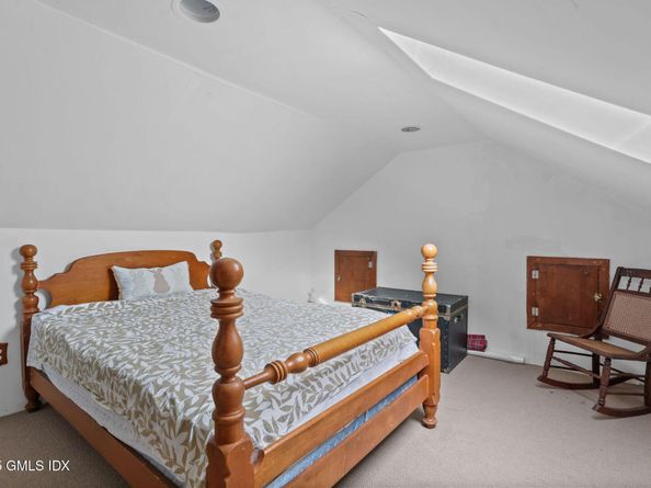 7 Highview Avenue, Old Greenwich CT 06870