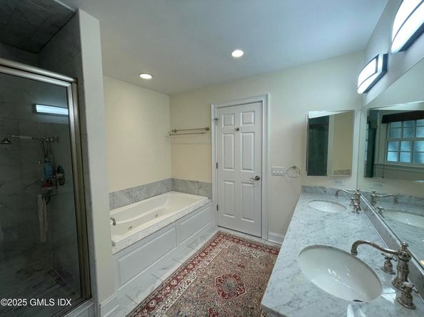 1 Northfield Street B, Greenwich CT 06830