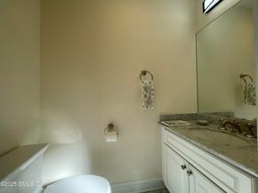 1 Northfield Street B, Greenwich CT 06830