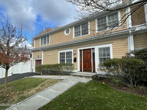 1 Northfield Street B, Greenwich CT 06830