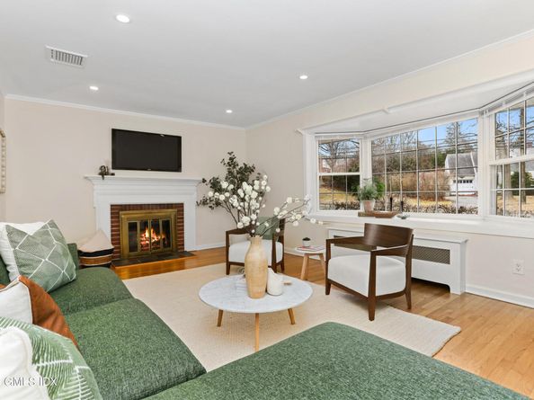 45 Sound Beach Avenue Extension, Riverside CT 06878