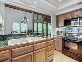 8200 Neely DR 223, Austin TX 78759