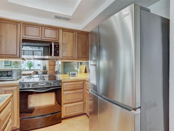 8200 Neely DR 223, Austin TX 78759