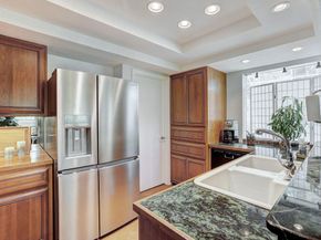 8200 Neely DR 223, Austin TX 78759