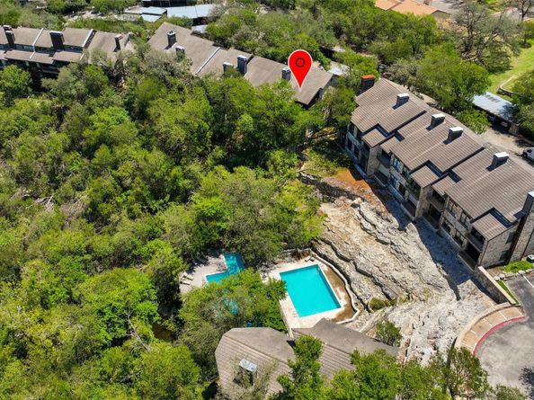 8200 Neely DR 223, Austin TX 78759