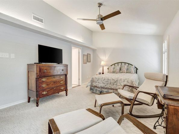 8200 Neely DR 223, Austin TX 78759