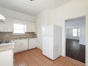 1205 E 12th ST, Austin TX 78702