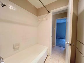 101 Clearday DR 106, Austin TX 78745