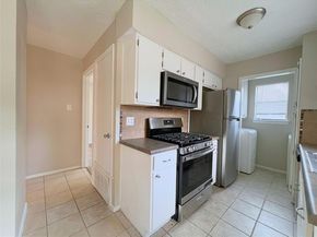 101 Clearday DR 106, Austin TX 78745