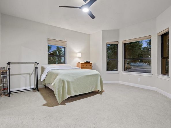 7201 Holly Fern CV, Austin TX 78750