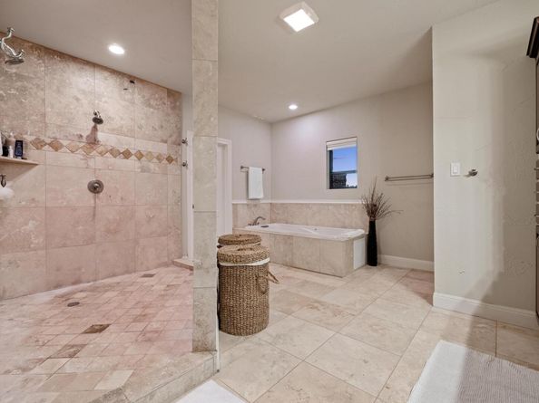 7201 Holly Fern CV, Austin TX 78750