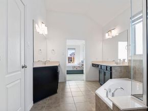 631 Breeze Hollow LN, Georgetown TX 78628