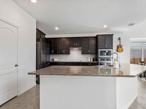 631 Breeze Hollow LN, Georgetown TX 78628