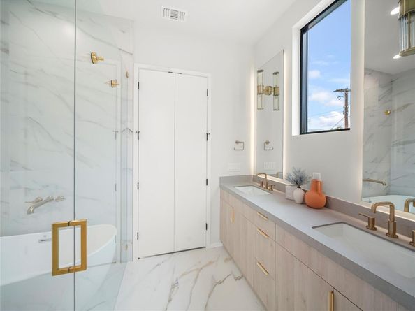 2107 Brackenridge ST 1, Austin TX 78704