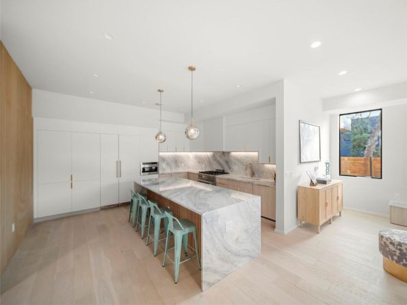 2107 Brackenridge ST 1, Austin TX 78704