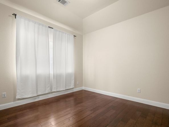 2924 Wedgescale PASS, Leander TX 78641