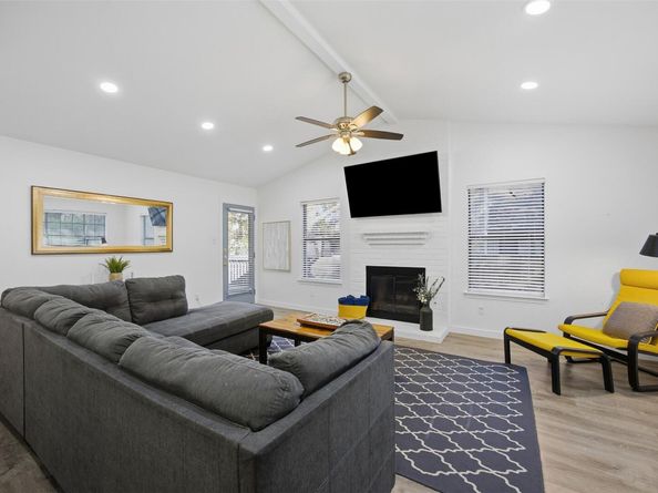 13016 Moorcroft LN, Austin TX 78729