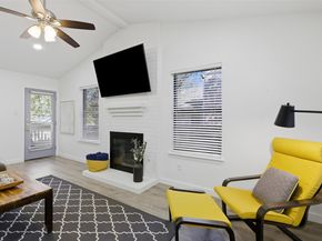 13016 Moorcroft LN, Austin TX 78729