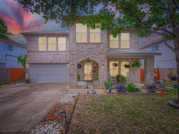 1017 Silverstone LN