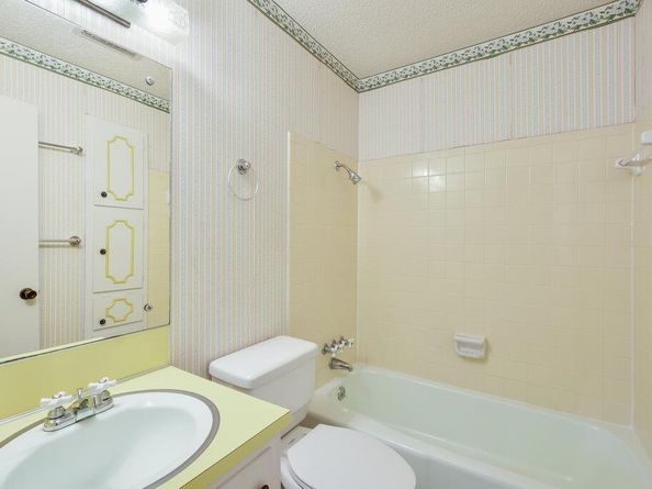 7203 Marywood CIR, Austin TX 78723