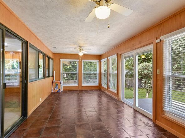 7203 Marywood CIR, Austin TX 78723