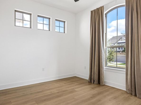 1122 Silver Dollar TRL, Georgetown TX 78628