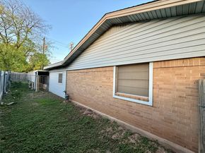 100 Skyloop DR, Austin TX 78745