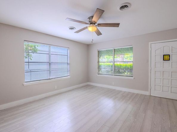 3206 Goodwin Ave, Austin TX 78702