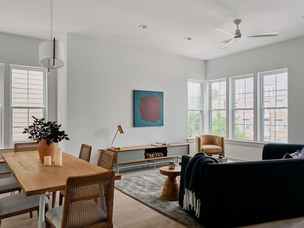 2209 Woodland Ave 601, Austin TX 78741