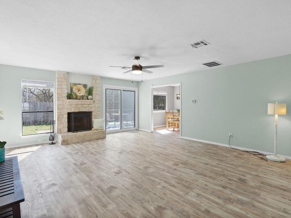 8007 Swindon LN, Austin TX 78745