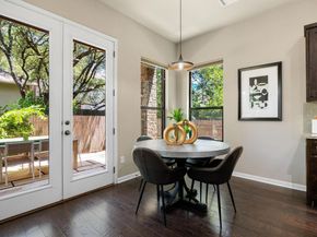 6916 Barstow CT, Austin TX 78749