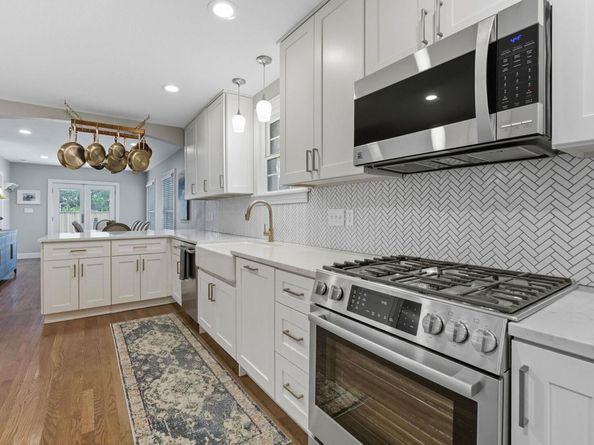 5400 Sunshine DR, Austin TX 78756