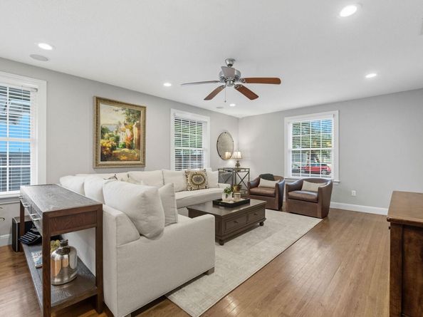 5400 Sunshine DR, Austin TX 78756