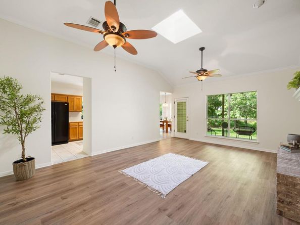 1005 Briargate DR, Austin TX 78753