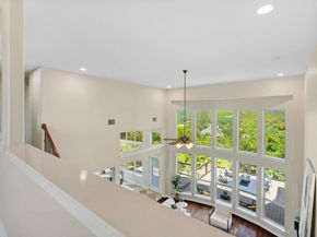 7204 Covered Bridge DR, Austin TX 78736