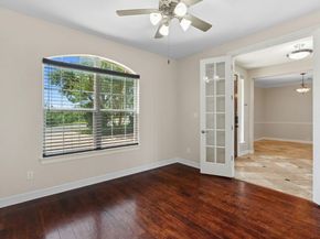 7204 Covered Bridge DR, Austin TX 78736